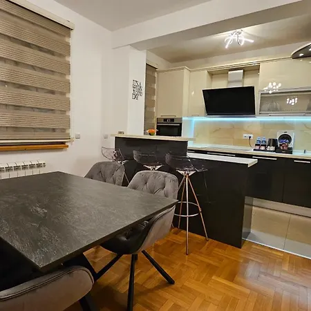 Lux Apartament